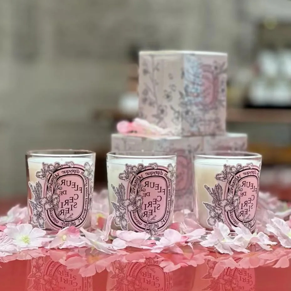 Romantico Limited Diptyques ca - Coconut Wax Flake recensione e prezzo